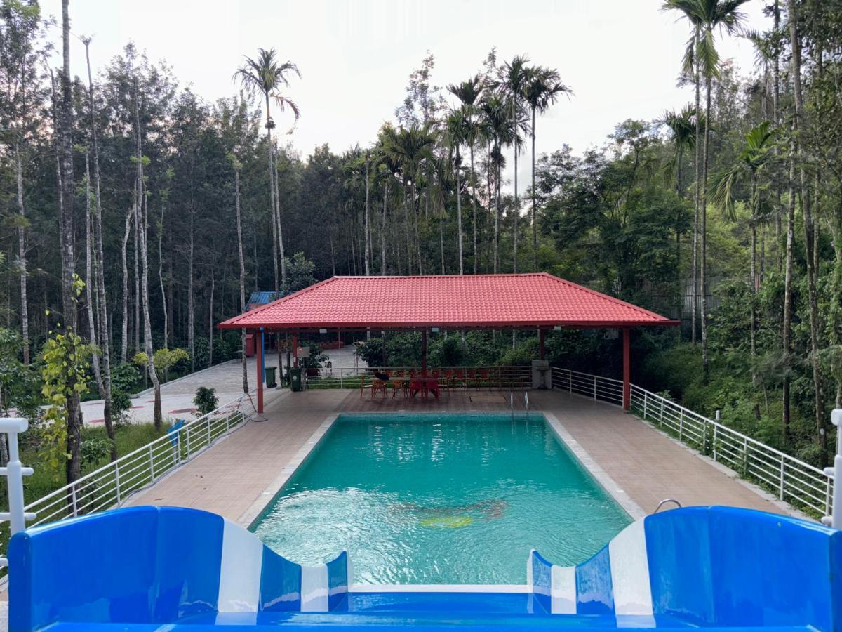 Ecstasy Tent Stay With Swimming Pool & Common Washroom Chikmagalūr エクステリア 写真
