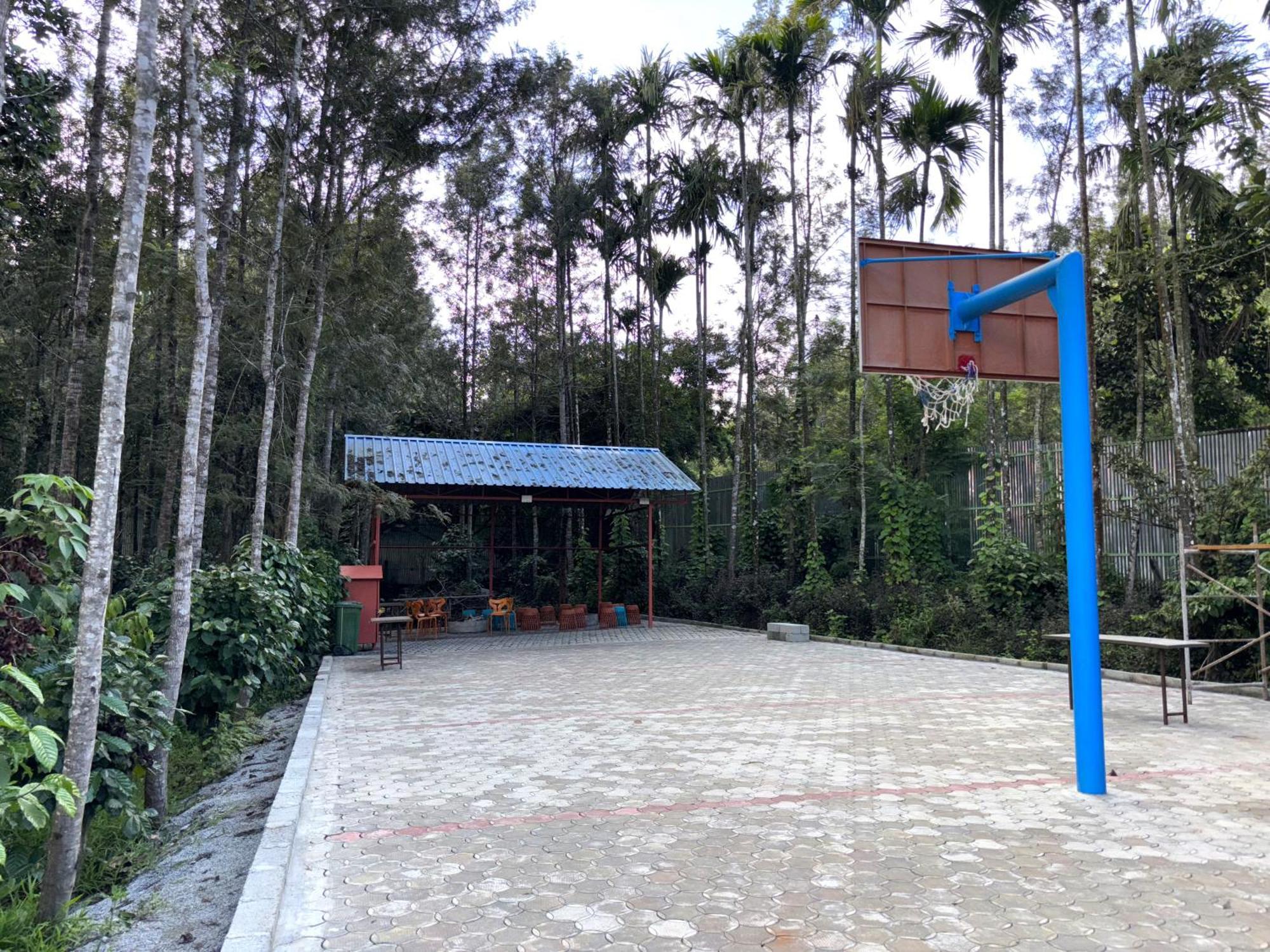Ecstasy Tent Stay With Swimming Pool & Common Washroom Chikmagalūr エクステリア 写真
