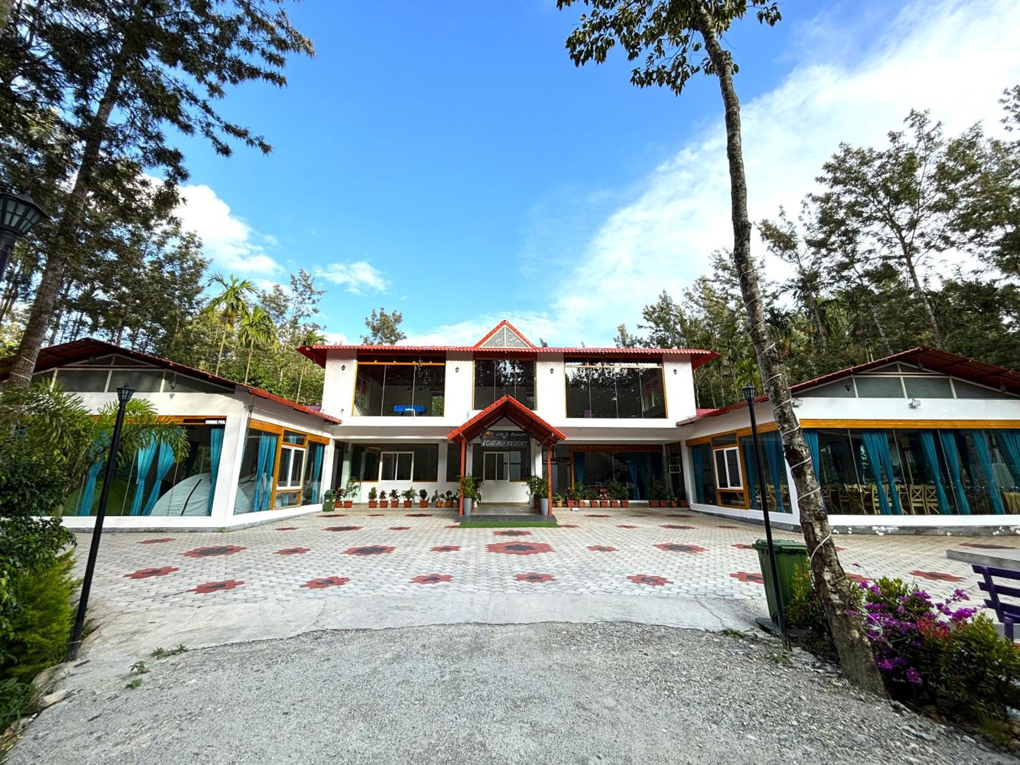 Ecstasy Tent Stay With Swimming Pool & Common Washroom Chikmagalūr エクステリア 写真