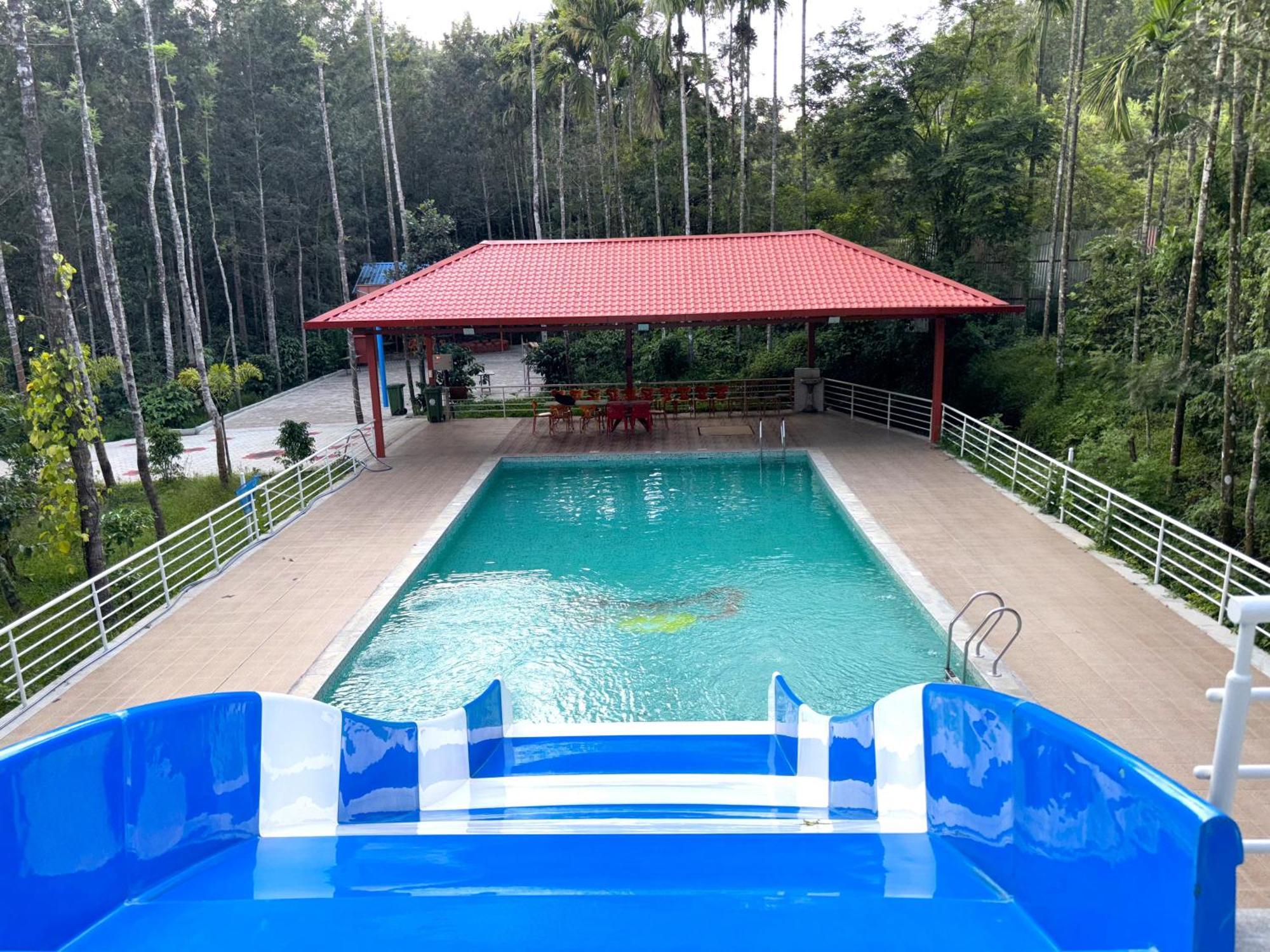 Ecstasy Tent Stay With Swimming Pool & Common Washroom Chikmagalūr エクステリア 写真